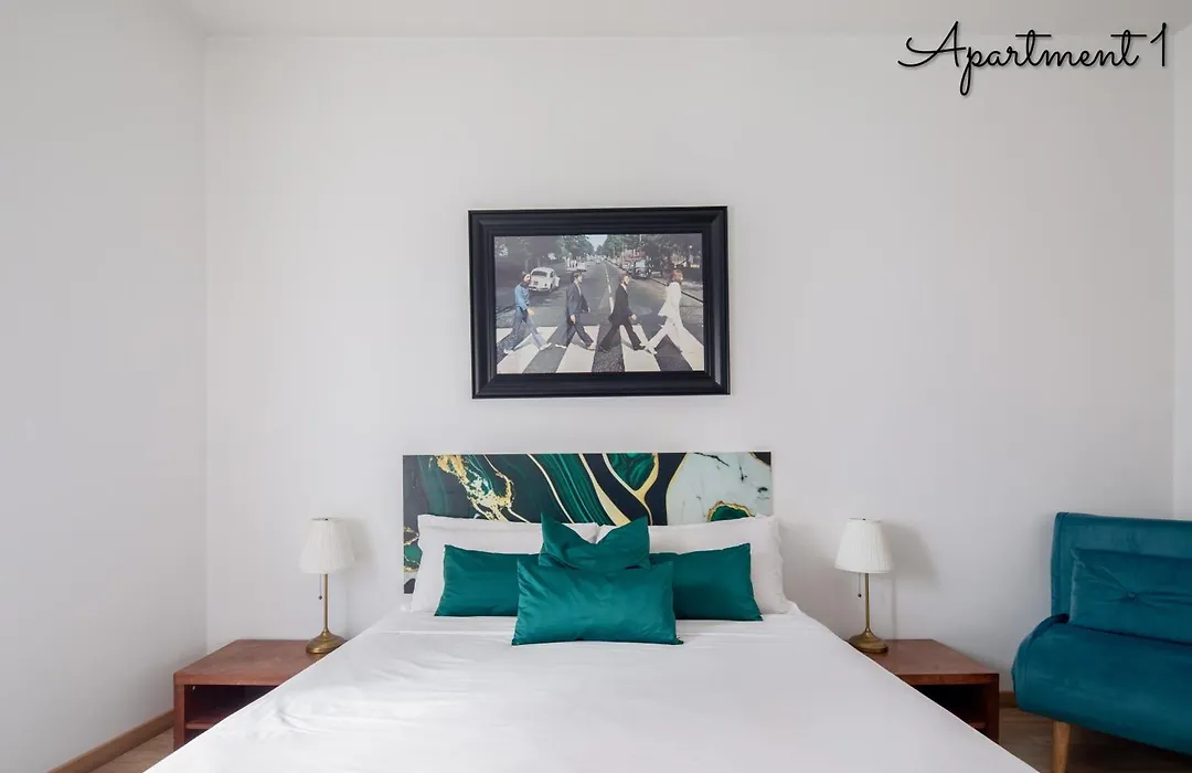 Pennylane Rome Apartment-1